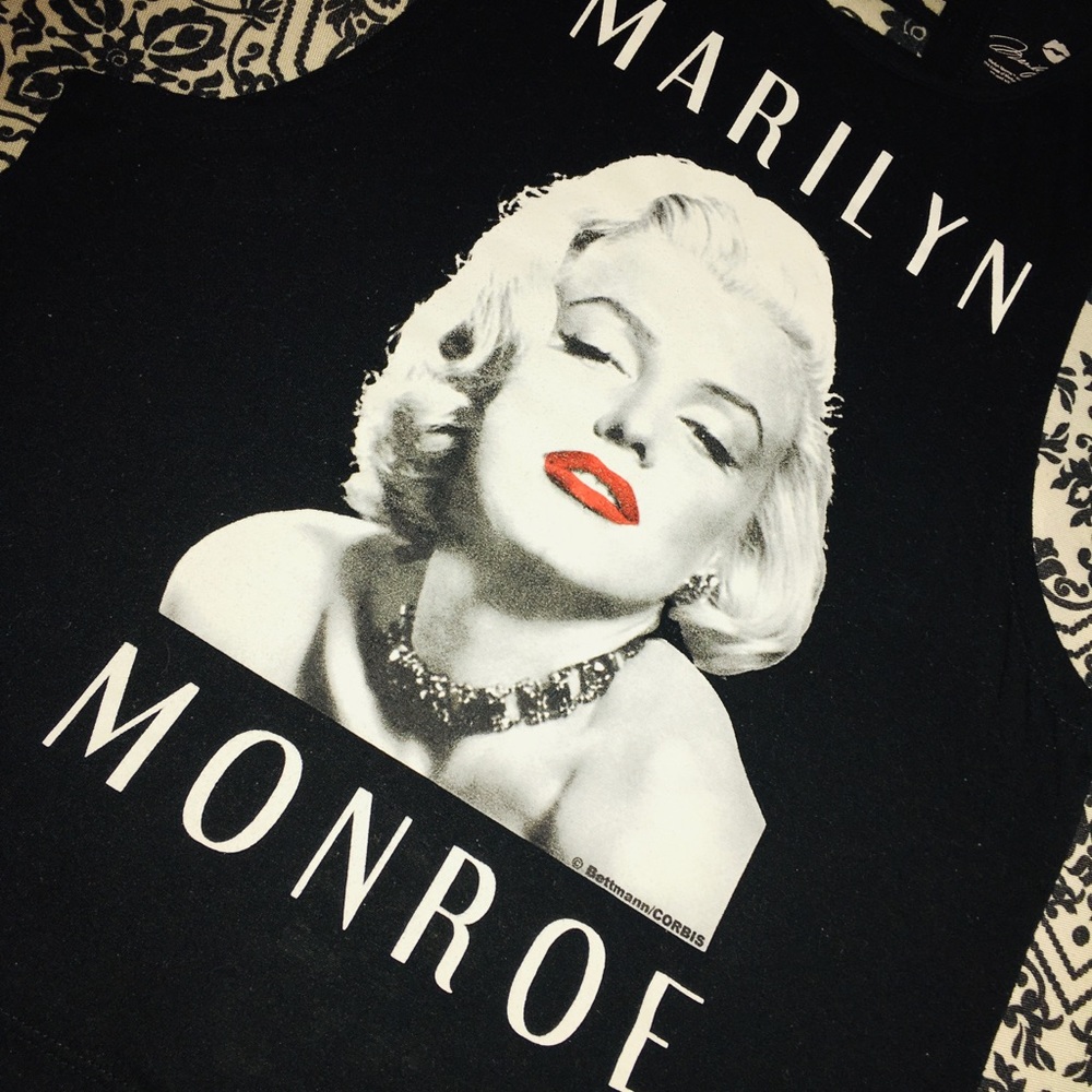 5/$20 💄 Marilyn Monroe Tank